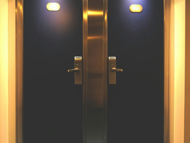 Sturdy & Stylish Design